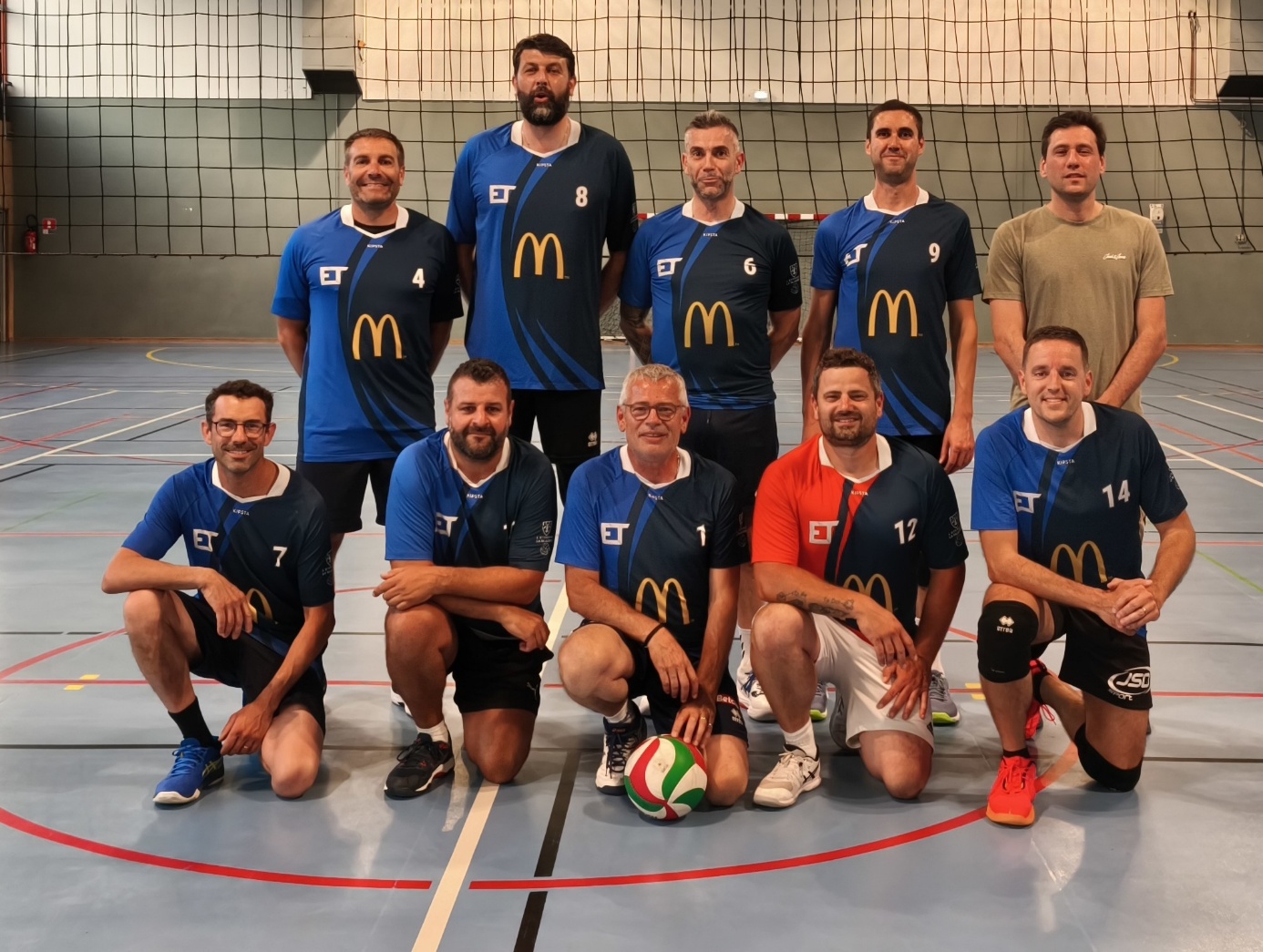 Volley-Ball - Équipe 2 : Loisirs - 2025/2026 - étendard de la Talaudière Volley-Ball - Équipe 2 : Loisirs - 2025/2026 - étendard de la Talaudière